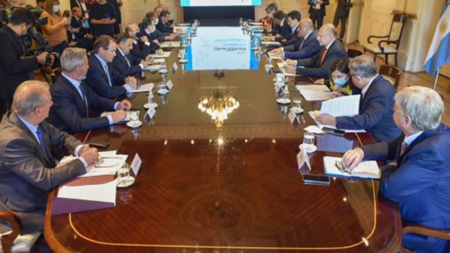 Los gobernadores de 16 provincias piden una Corte Suprema "federal"