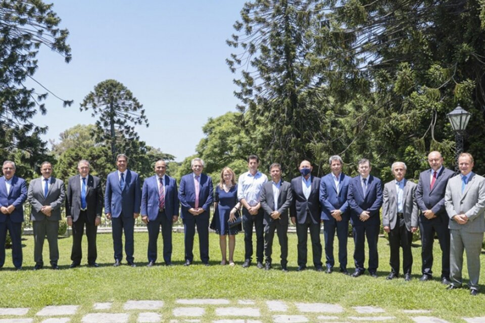 Se lanzó la Liga de los Gobernadores con 16 mandatarios