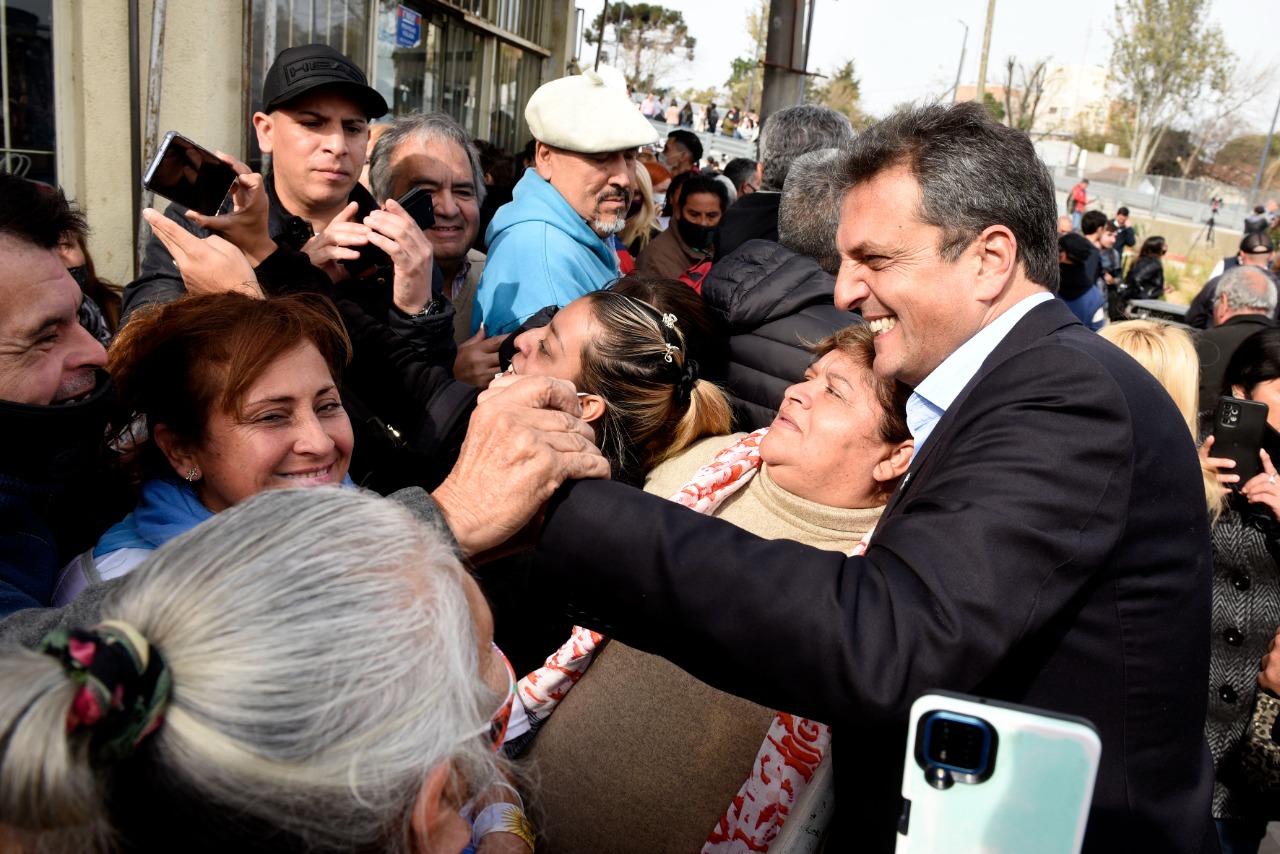 Massa crece: logró una mejora de su imagen en 18 de las 24 provincias