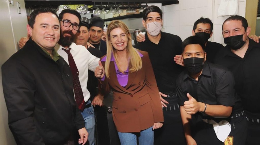 Distinguieron a Marisa Fassi con el premio "Azucena 2022"