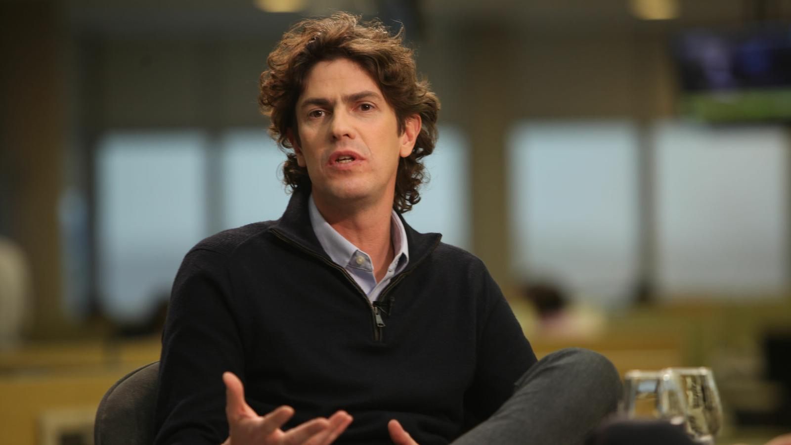 Loustaeu criticó el asado de los héroes: "Celebraron la traición a los jubilados"