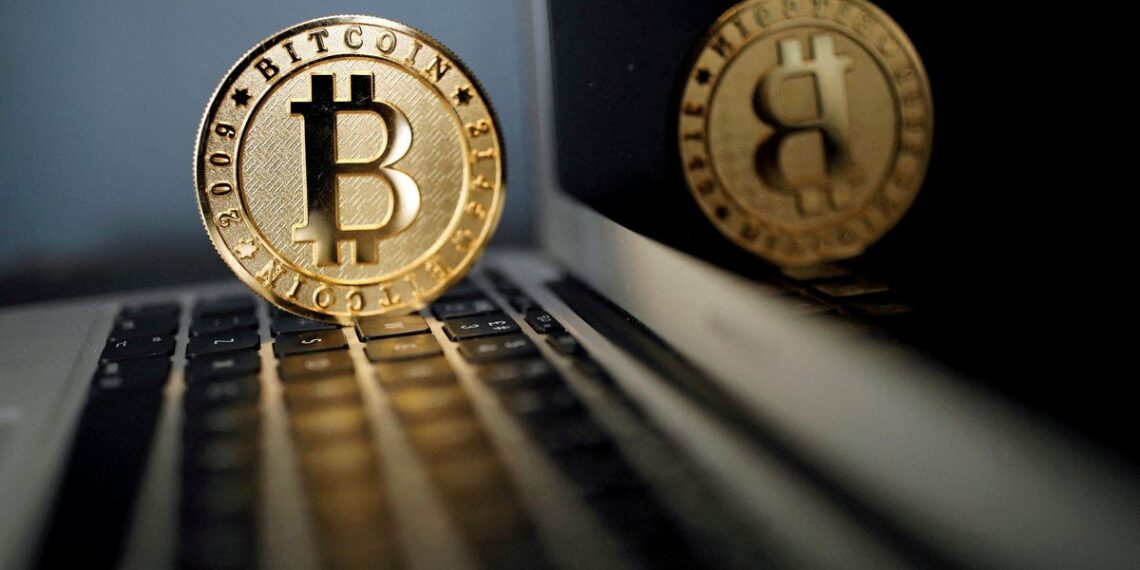 Sigue el derrumbe cripto: bitcoin cae por debajo de USD 20.000