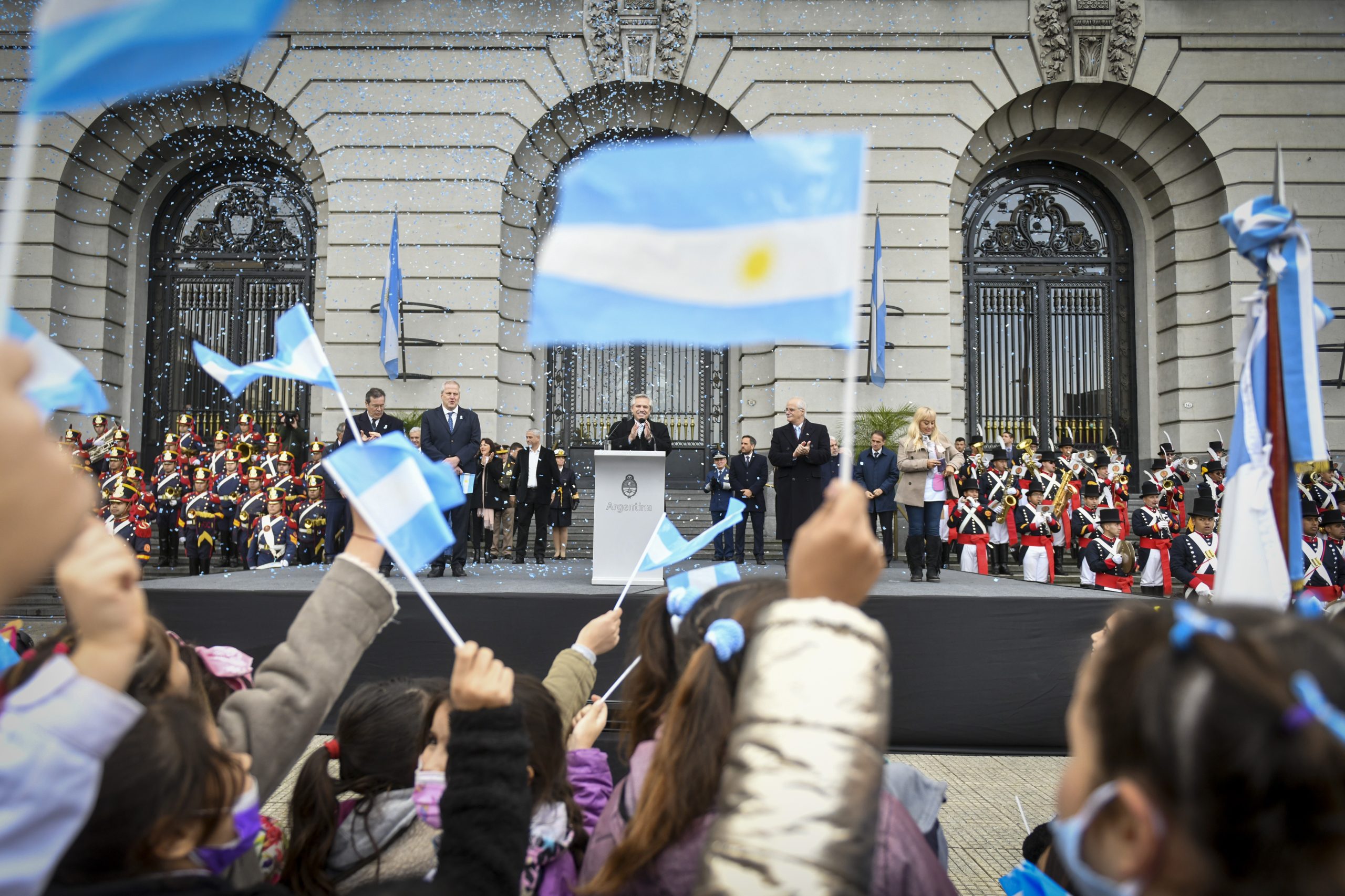 Alberto: "Sabemos a donde no queremos volver"