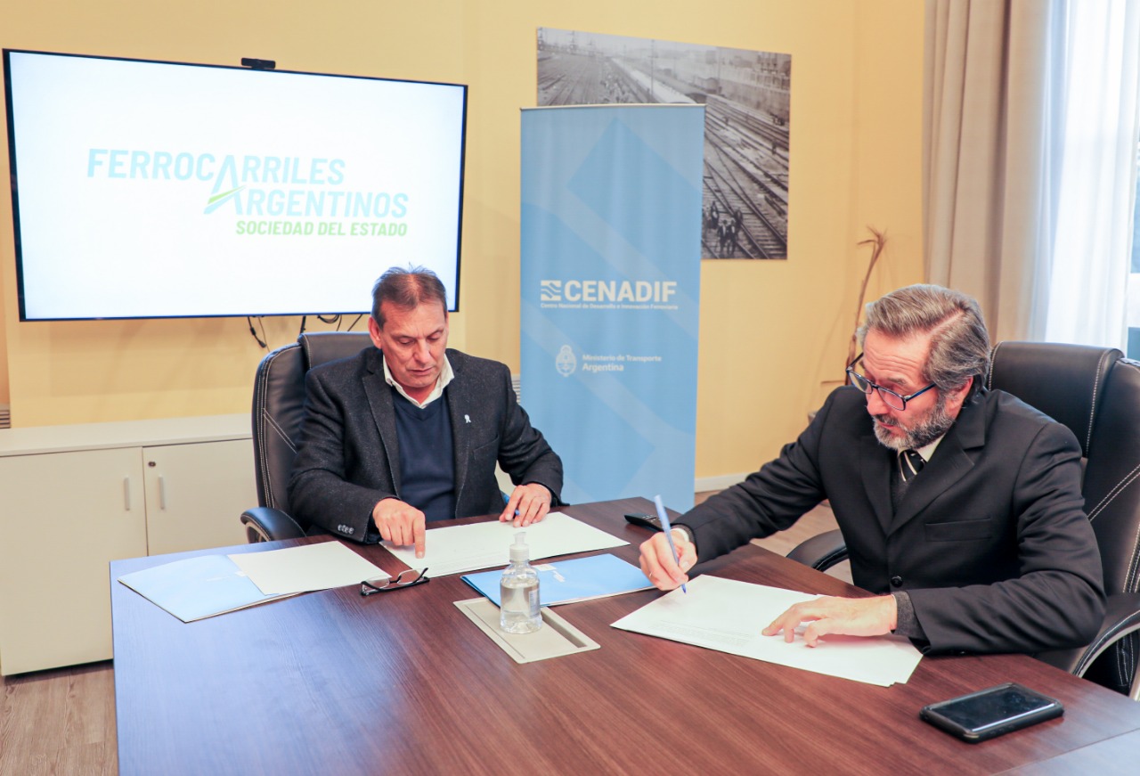 Proyecto de Transporte para pasar de diesel a gas natural las locomotoras