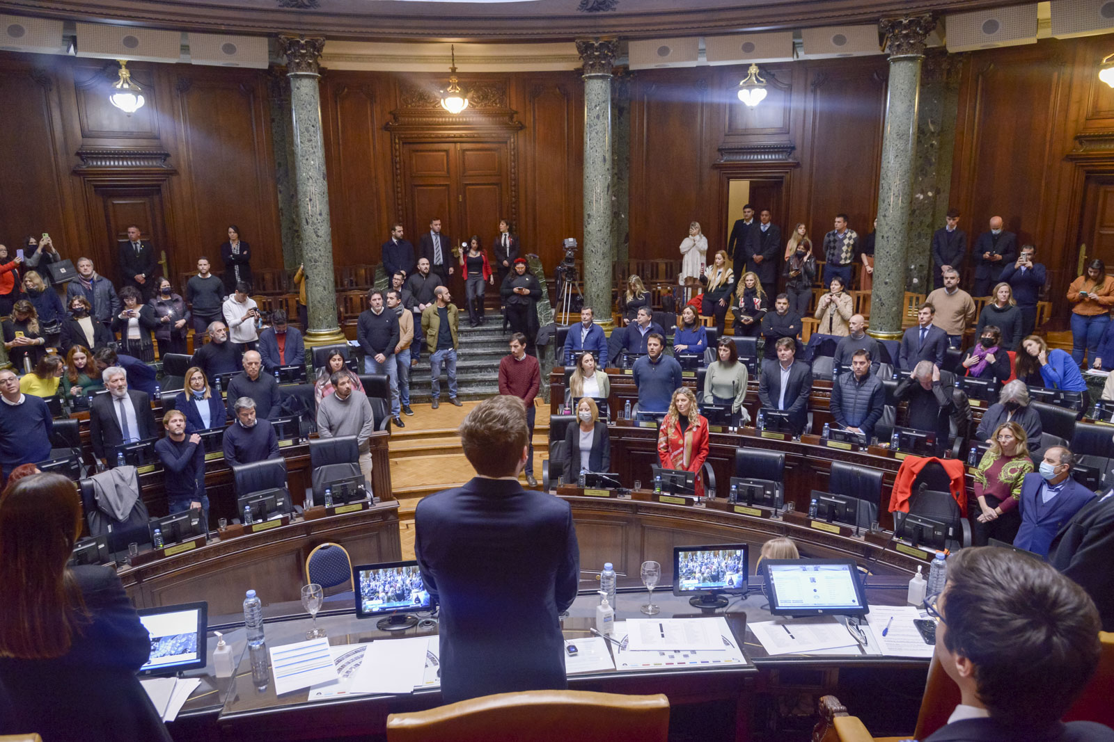 JxC impuso su mayoría y hay cambios en las reglas de estacionamiento
