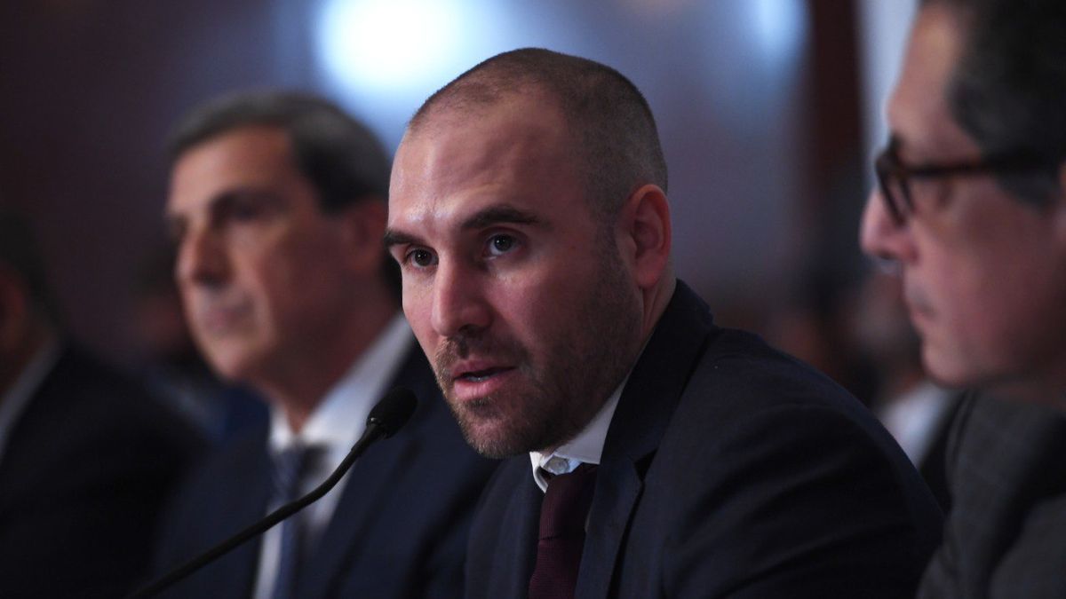 Guzmán renunció al Ministerio de Economía mientras hablaba Cristina