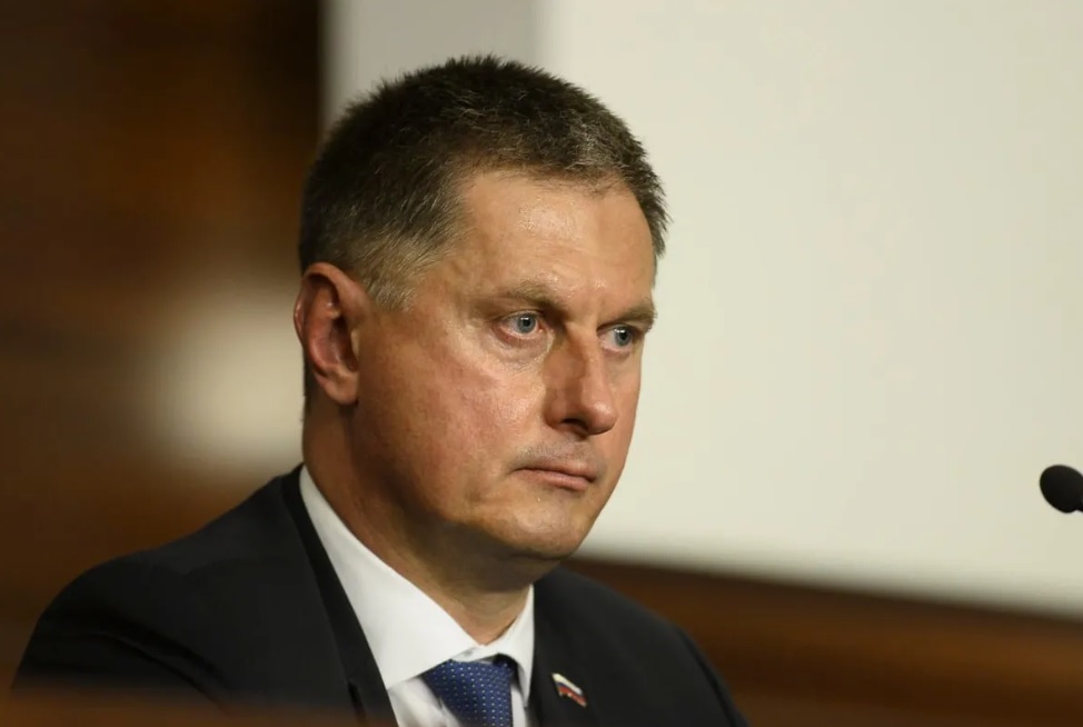 "Zelenski recluta ucranianos en el extranjero para luchar contra Rusia"