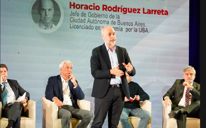 Larreta se cruzó con Filmus: “Hay hordas de jóvenes que se están yendo del país”