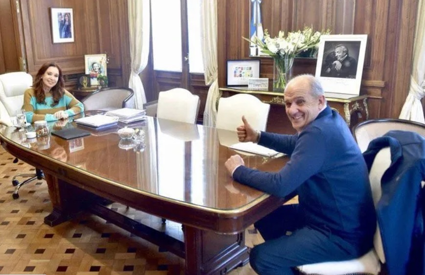 Un intendente cercano a Cristina afirmó que Alberto no tuvo “valentía”