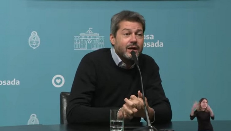 Lammens adelantó que trabajan en un dólar diferenciado para los turistas