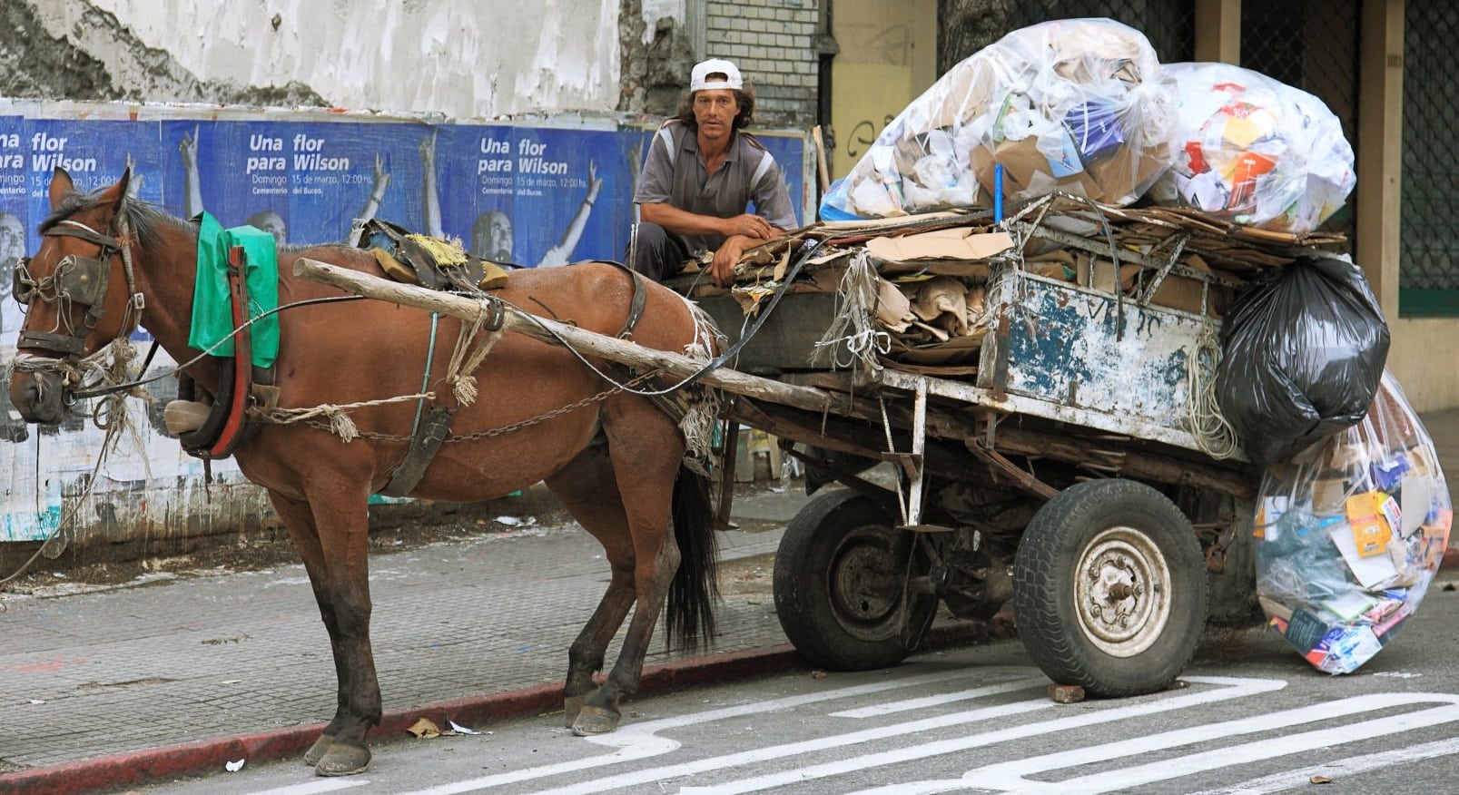 En junio, una familia necesitó $104.217 para no caer en la pobreza