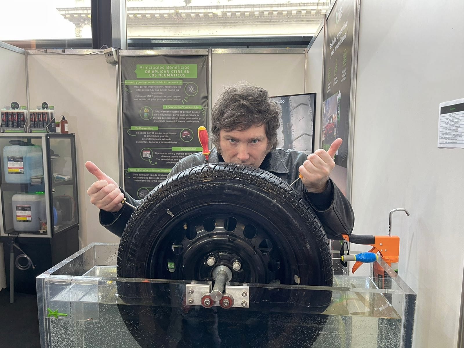 Milei: “La falta de dólares es resultado de los controles en el mercado”