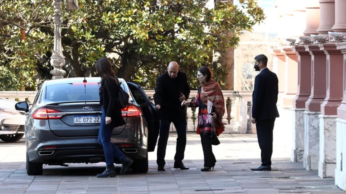 Batakis se reunió con Alberto en medio de definiciones en el Gobierno