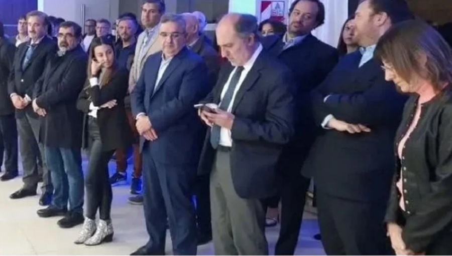 Banco Nación: Hecker se enteró en un acto que sería reemplazado por Batakis