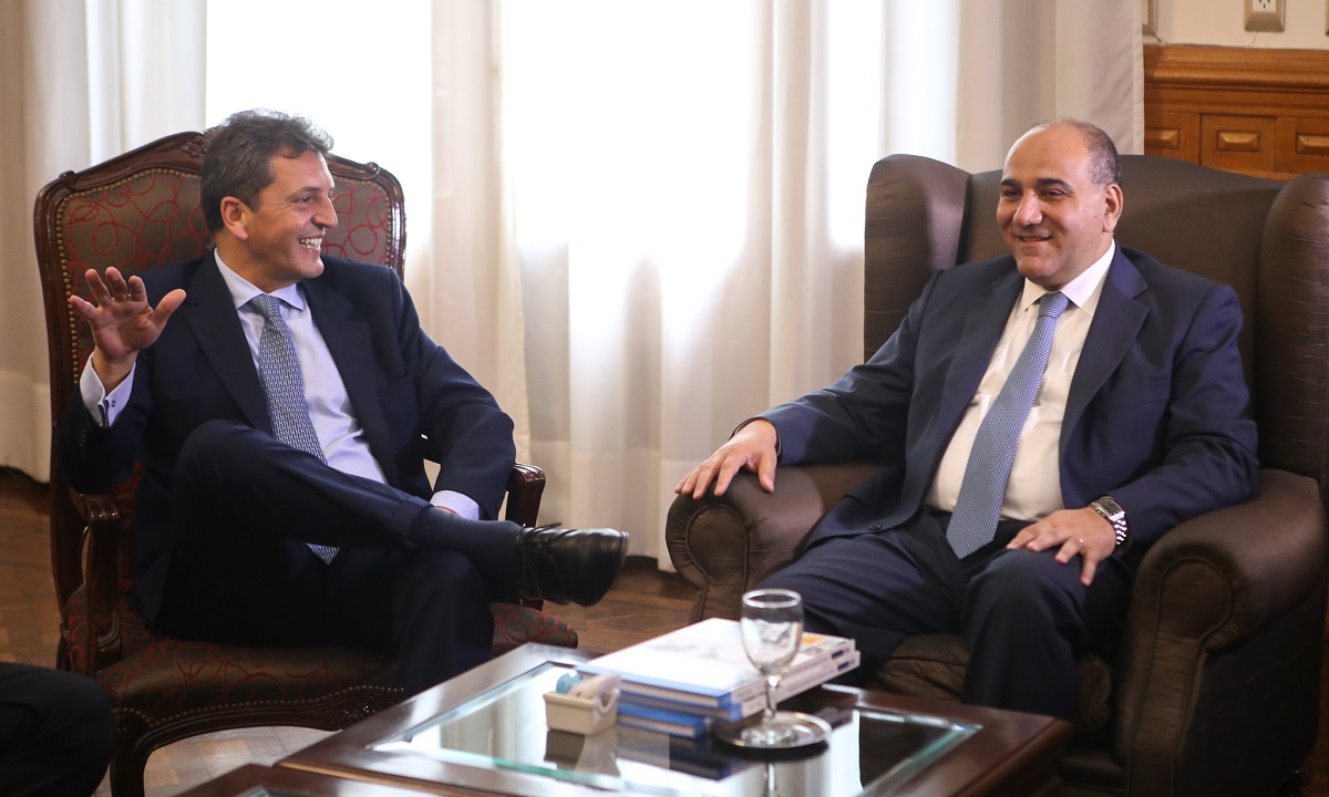 Manzur: "Tenemos plena confianza en Sergio Massa"