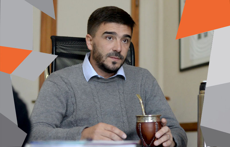 “Los municipios oficialistas reciben fondos discrecionales”