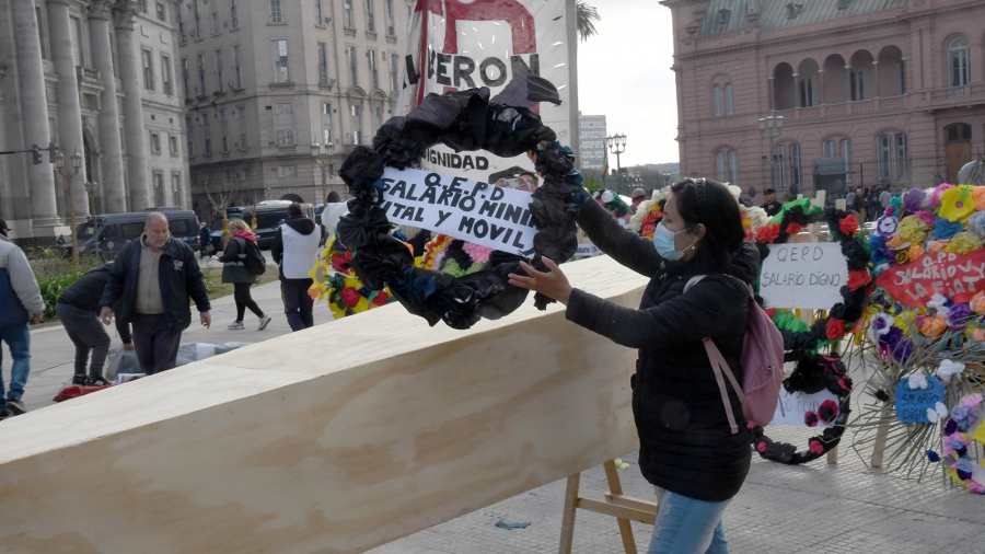 La Unidad Piquetera marchó por una mejora salarial y criticó a la CGT