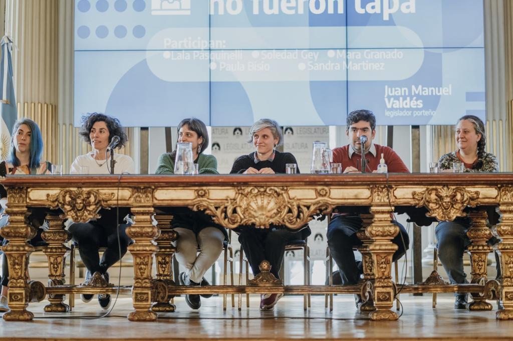 Distinguieron al Colectivo “Mujeres que no fueron tapa” en la Legislatura