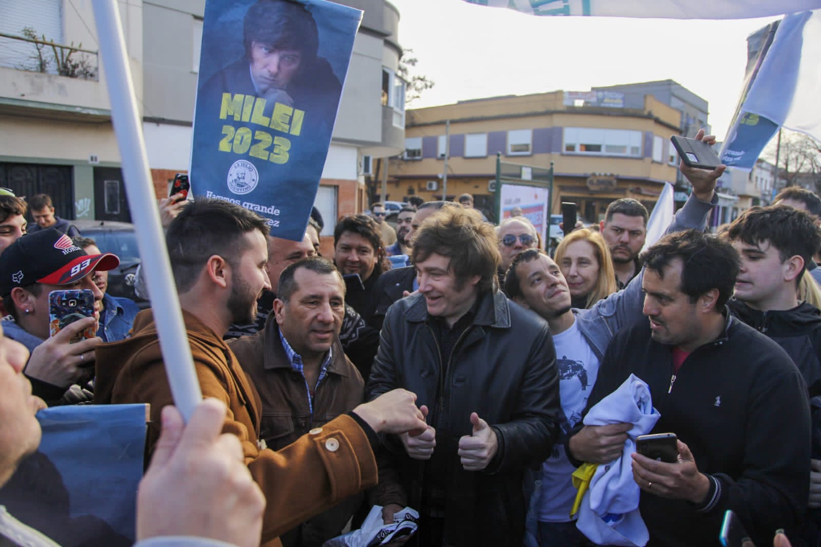 Milei, en Quilmes: "Todos los corruptos tienen que ir presos, los de un lado y los del otro"