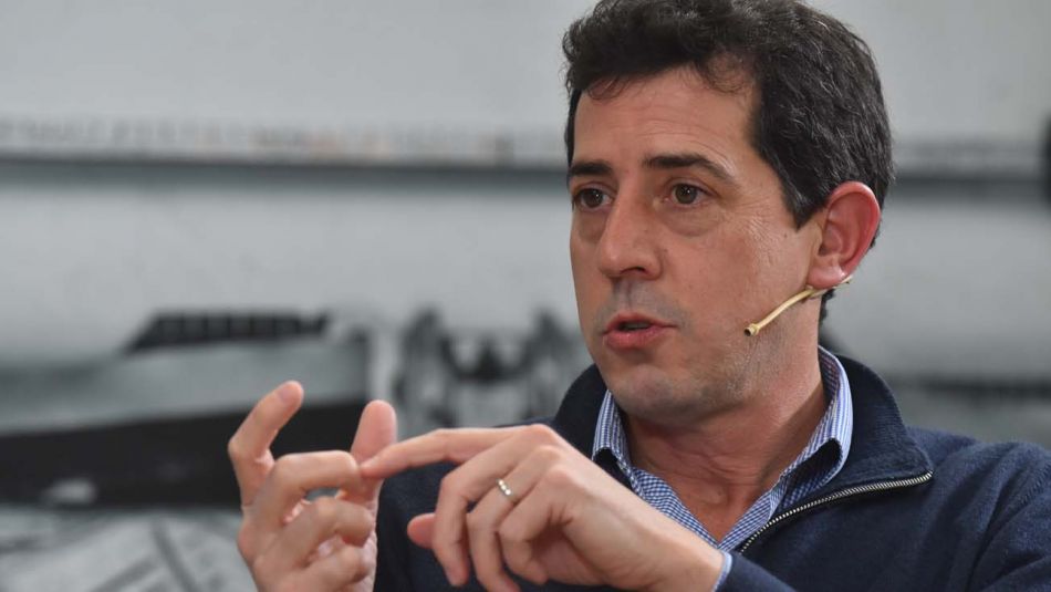 De Pedro alertó por el desdoblamiento: "Los trasnochados creen que hay fondos"