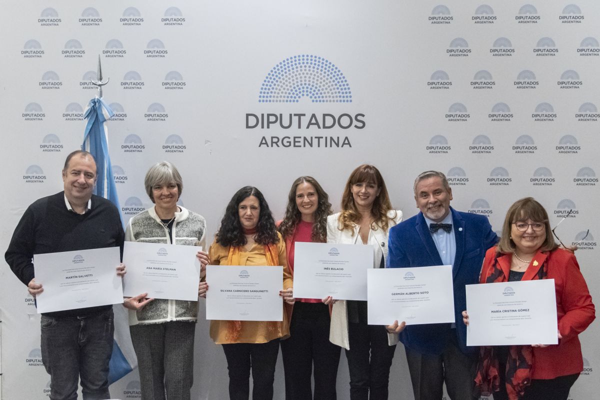 Docentes del Global Teacher Prize fueron homenajeados en el Congreso de la Nación