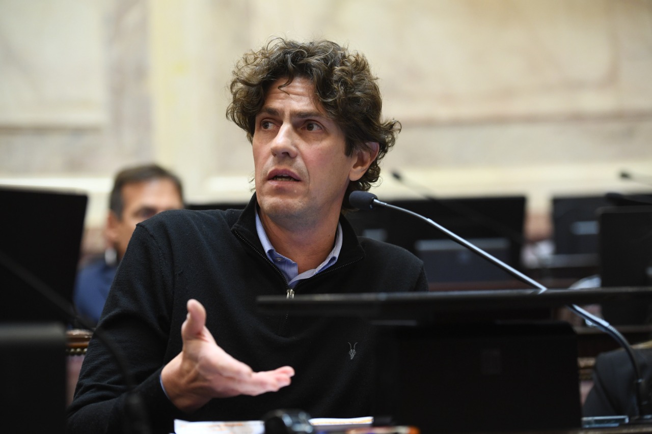 Lousteau: “El objetivo de esto es tener una Corte que se partidice”