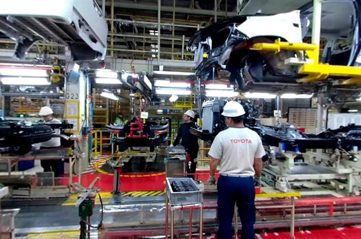 Sin neumáticos: Toyota frenó su producción y podría haber suspensiones