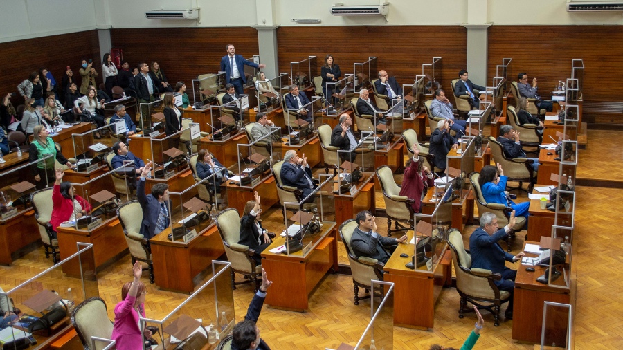 Morales logró luz verde de la Legislatura para reformar la Constitución jujeña