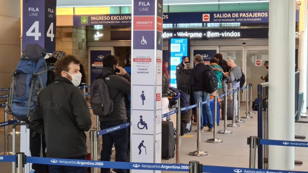 Por una medida de fuerza, cancelan vuelos en Ezeiza y Aeroparque