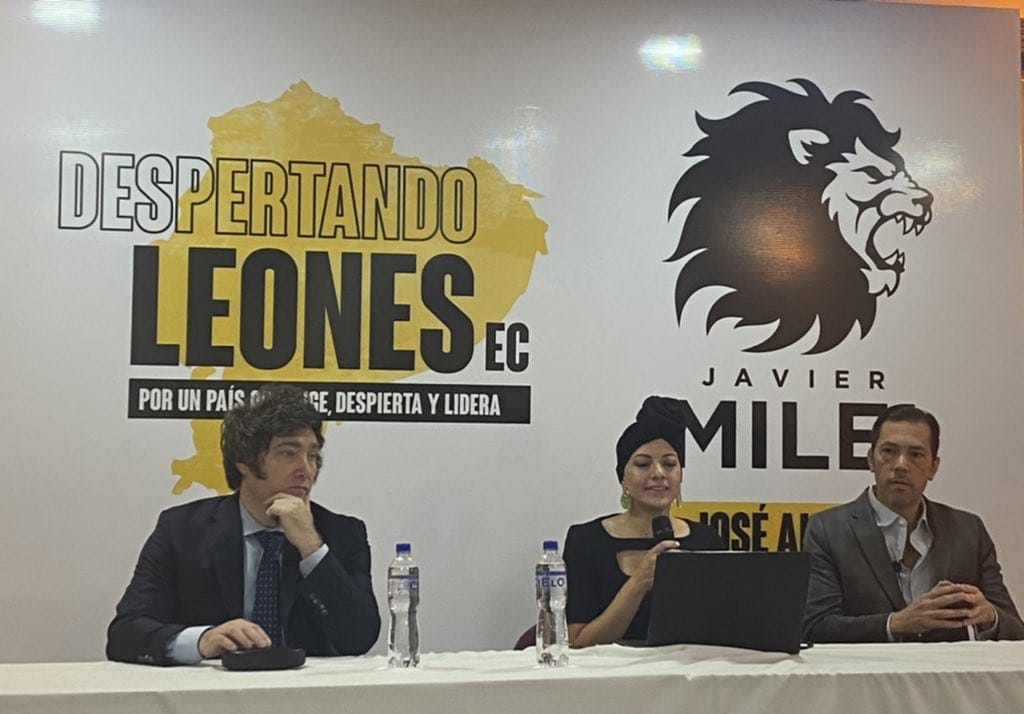 Milei brindó una conferencia en Ecuador, “liberalismo vs socialismo: el debate moral”