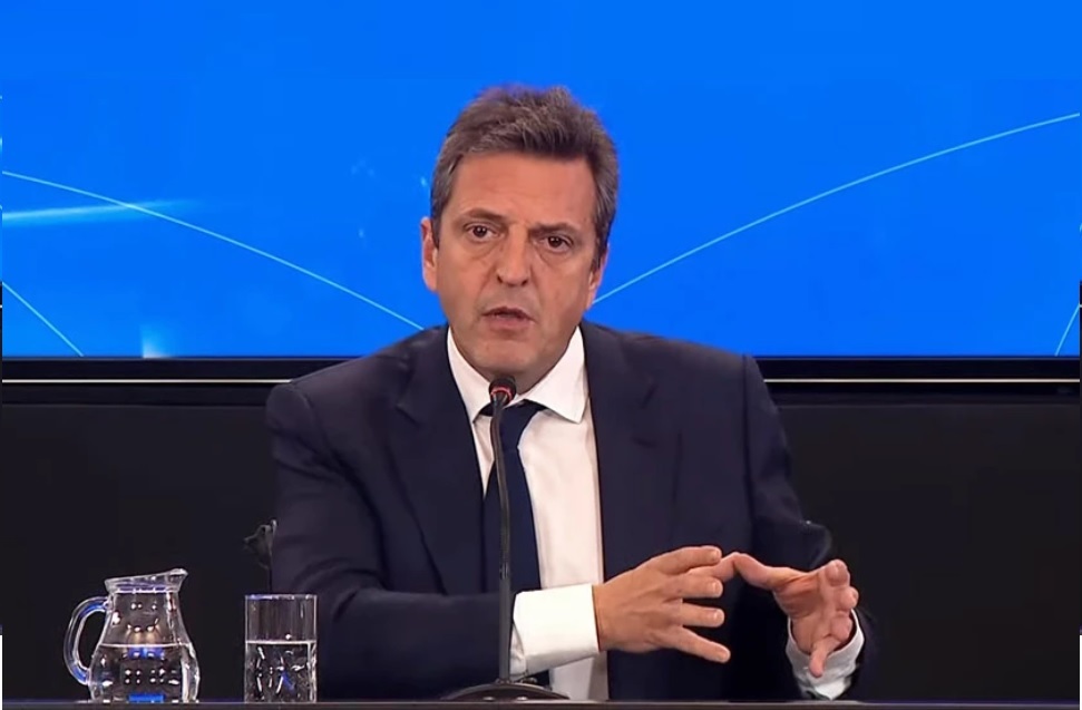 Massa anunciará medidas para cuidar las reservas