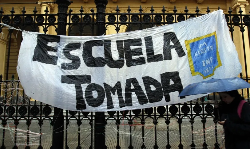 Toma de colegios: el 70% de los porteños las rechaza y apoya las medidas del GCBA