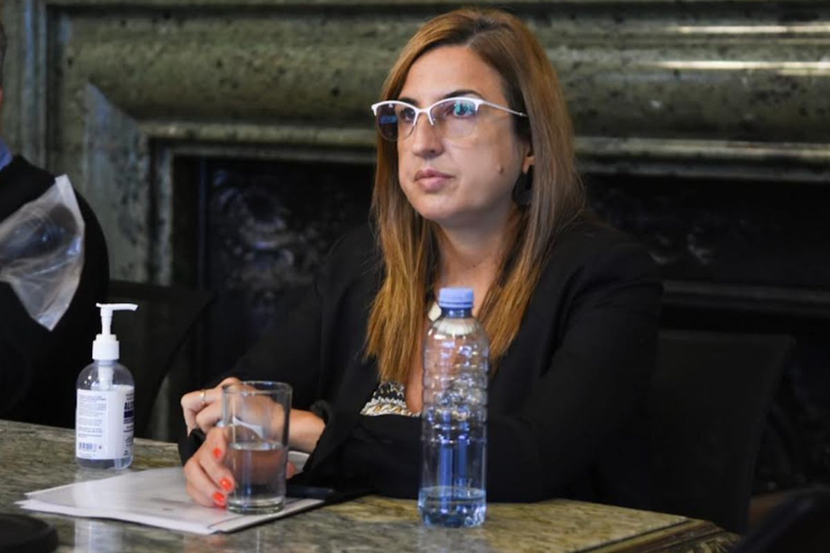 Neira: "El Gobierno porteño gasta sin ningún tipo de criterio"