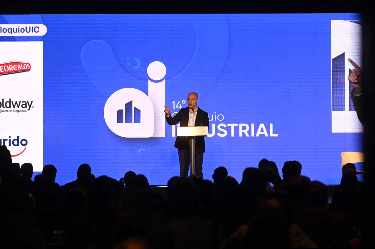 Larreta, de campaña por Córdoba: reunión con dirigentes y visita a la UIA