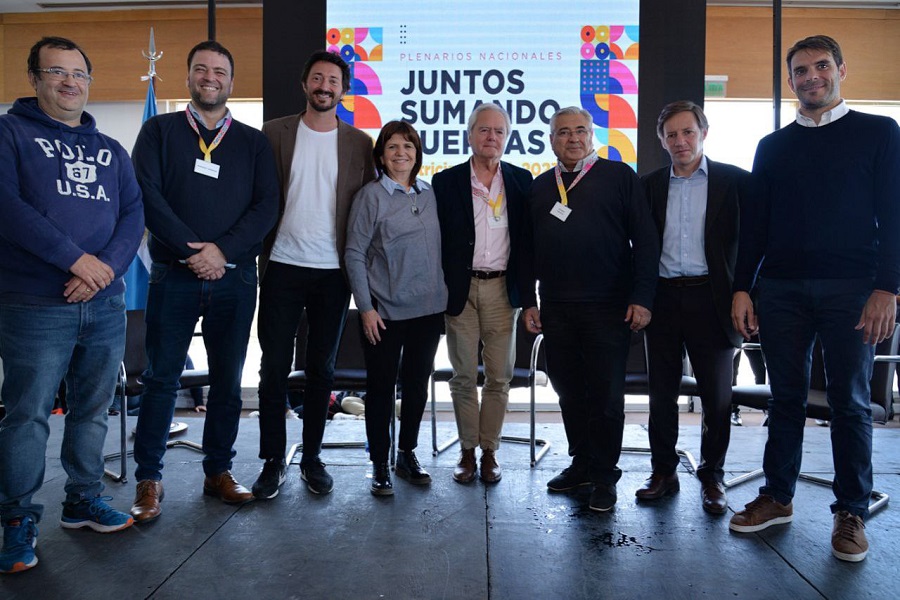 En territorio bonaerense, Bullrich prometió bimonetarismo