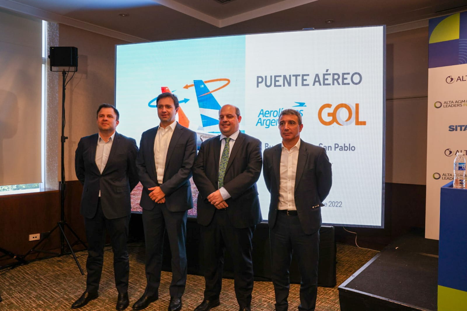 Aerolíneas y Gol Linhan lanzan puente aéreo entre Buenos Aires y San Pablo