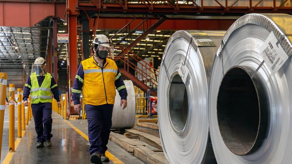 Actividad económica: sigue mejorando superando los niveles prepandemia