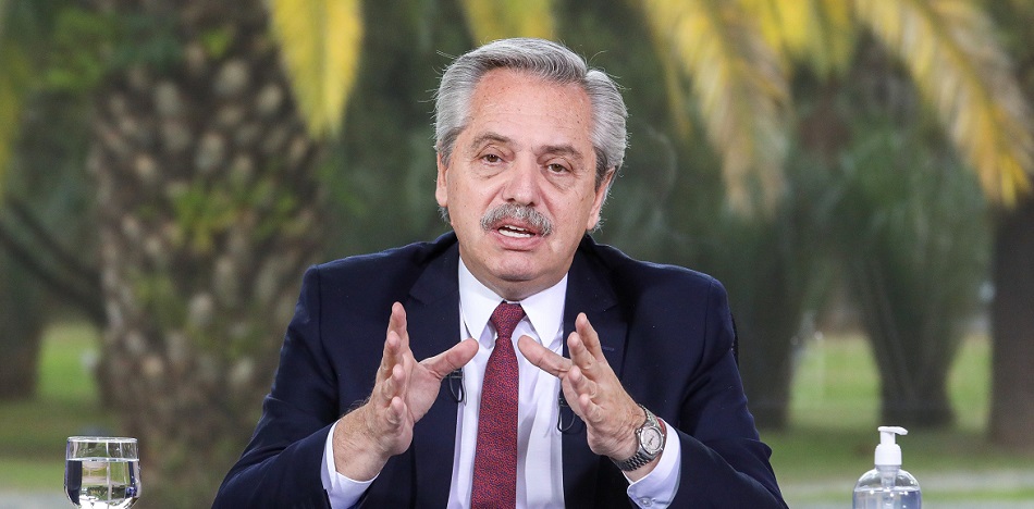 Alberto: "Es incomprensible que los jueces no paguen ganancias”