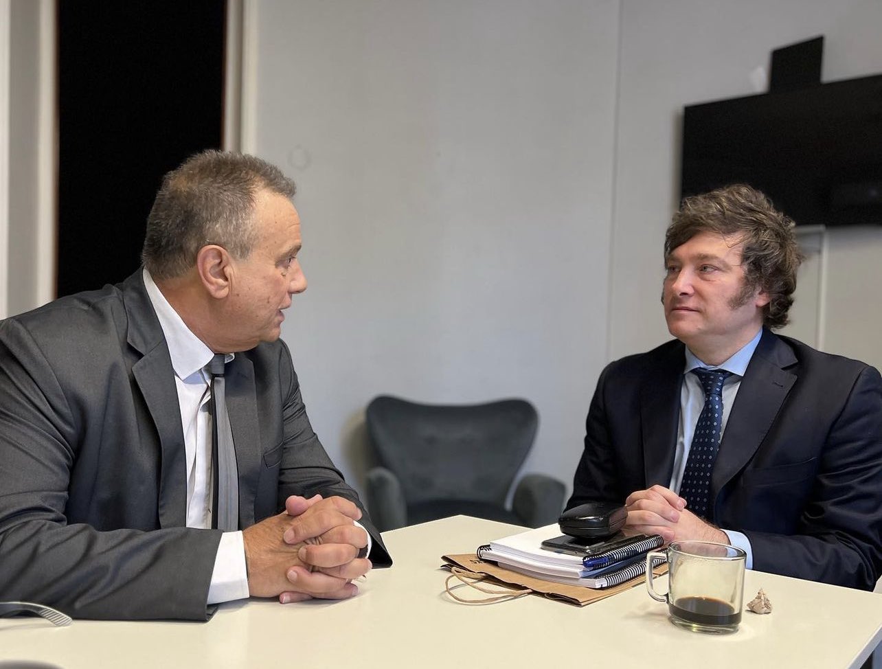 JxC pierde dirigentes en Neuquén por la interna: Eguía se fue con Milei