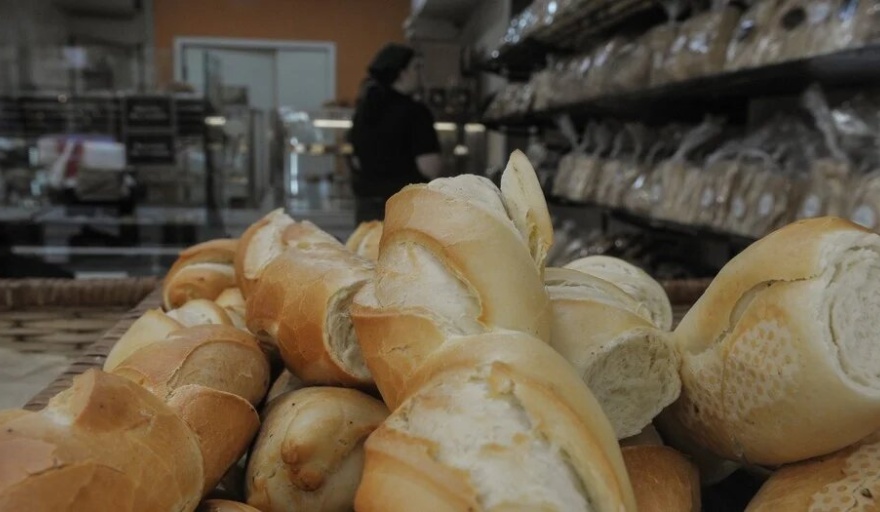 Efecto inflación: un nuevo aumento del pan y el kilo roza los 500 pesos