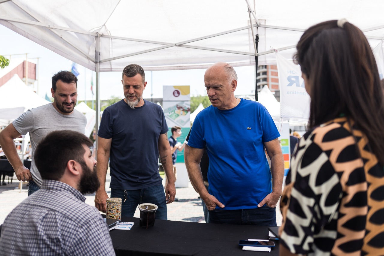 Más de 3 mil personas participaron de la Feria de Empleo