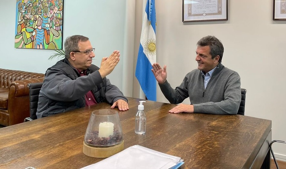 Maslatón: "Massa lo está salvando a Alberto Fernández"