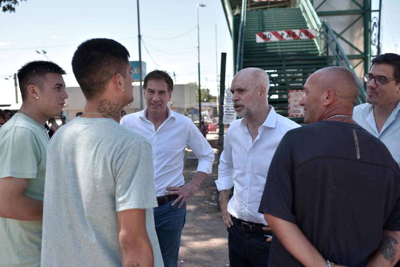 Larreta y Santilli, en Merlo: “Hay que transformar los planes sociales en trabajo”