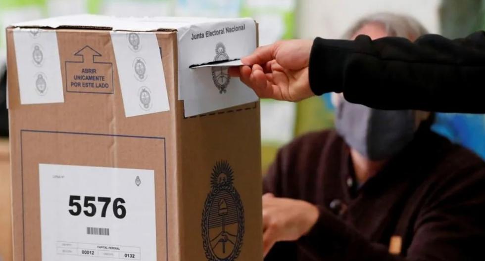 Encuesta sorpresiva sobre el 2023: no ganaron ni el FdT ni JxC