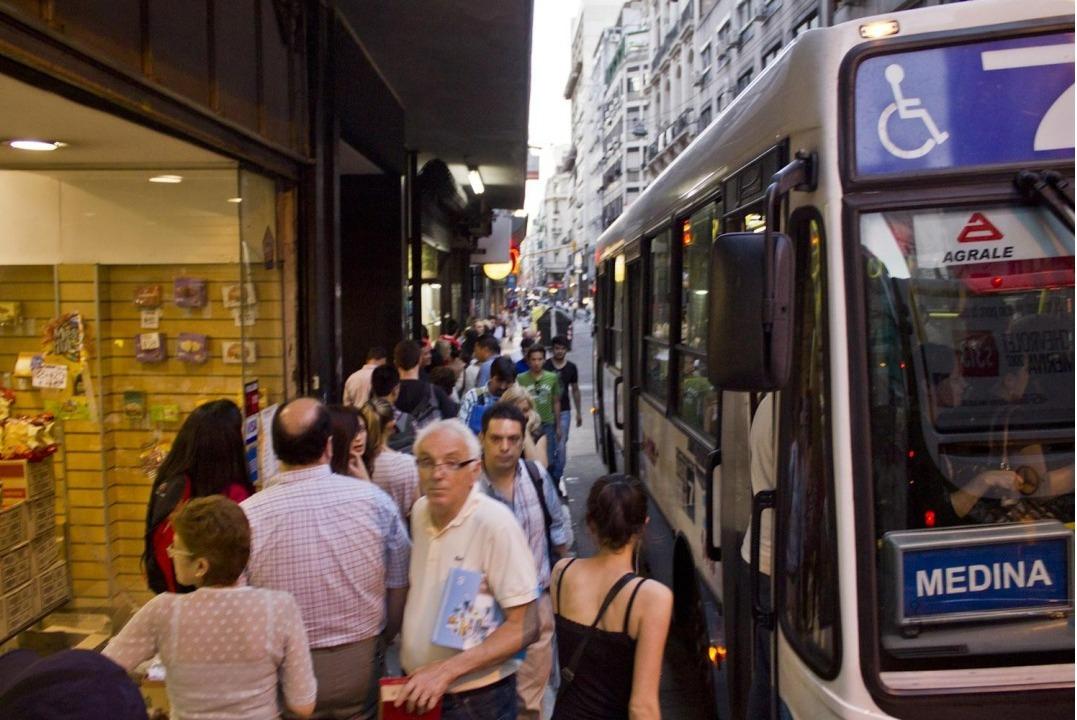 Se modificarán los recorridos de 4 líneas de colectivos que ingresarán al Metrobus 