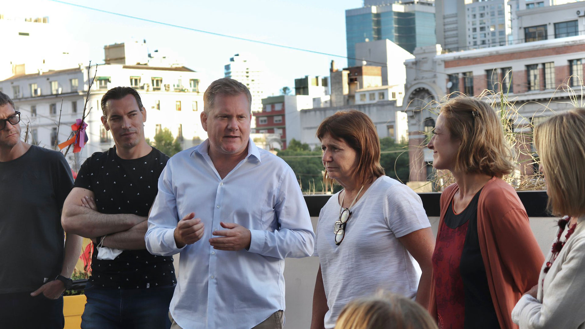 Le entró la bala a Patricia Bullrich: sale Milman y entra Arenaza