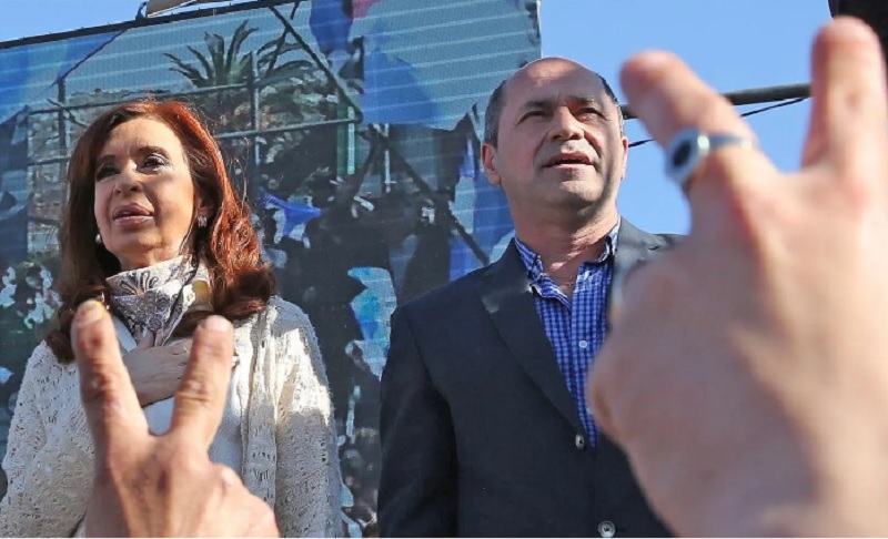 Cristina, Máximo y Kicillof, con intendentes después del fallo: de qué hablaron