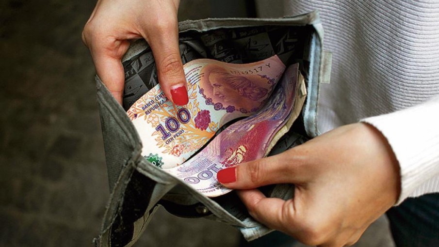 Casi 2 millones de asalariados registrados vive en la pobreza