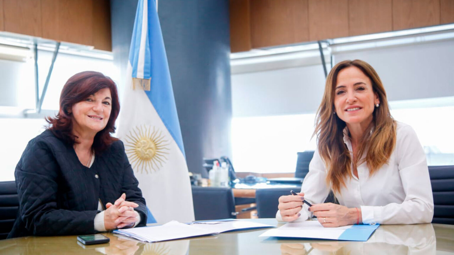 Gobierno anunció un bono de $24.000 para trabajadores y Potenciar Trabajo