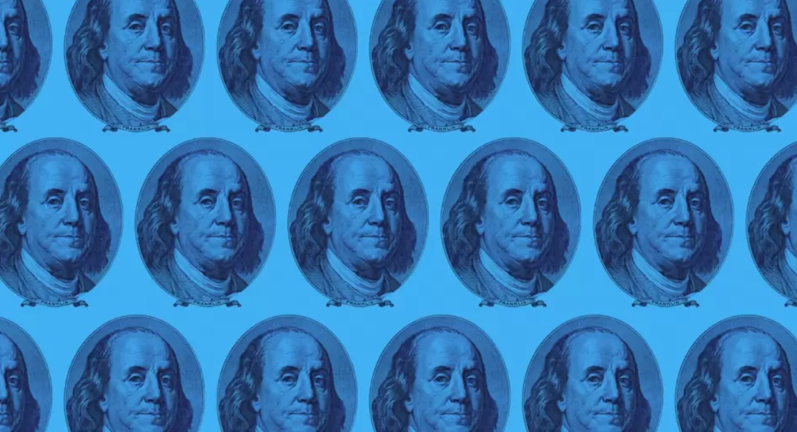 El dólar blue cerró a $ 356 y no detiene su disparada